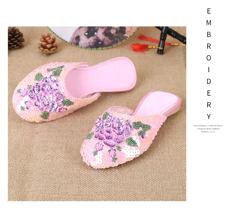 36-40 Women Slippers Sequin Embroider Shoes Summer Silk Fabric Flats Flower Closed Toe Soft Sole Non-slip Chinese Style Footwear