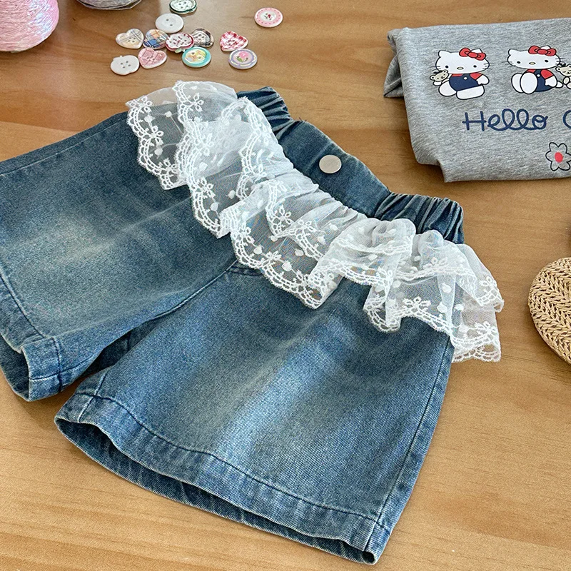 طقم ملابس بناتي