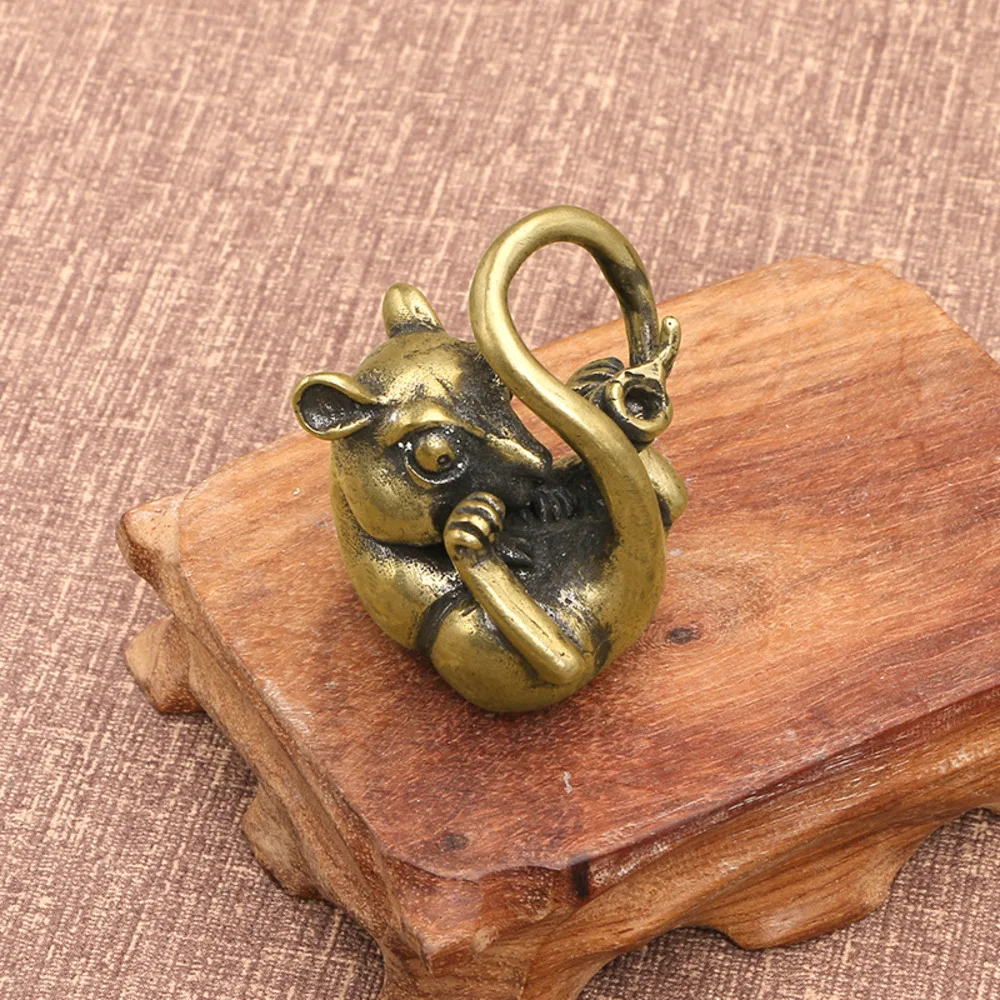 

Tide Love Wholesale Brass Fun Mouse Incense Insert Accessories Ancient Bronze Ornaments Pendant Pendant Key Chain