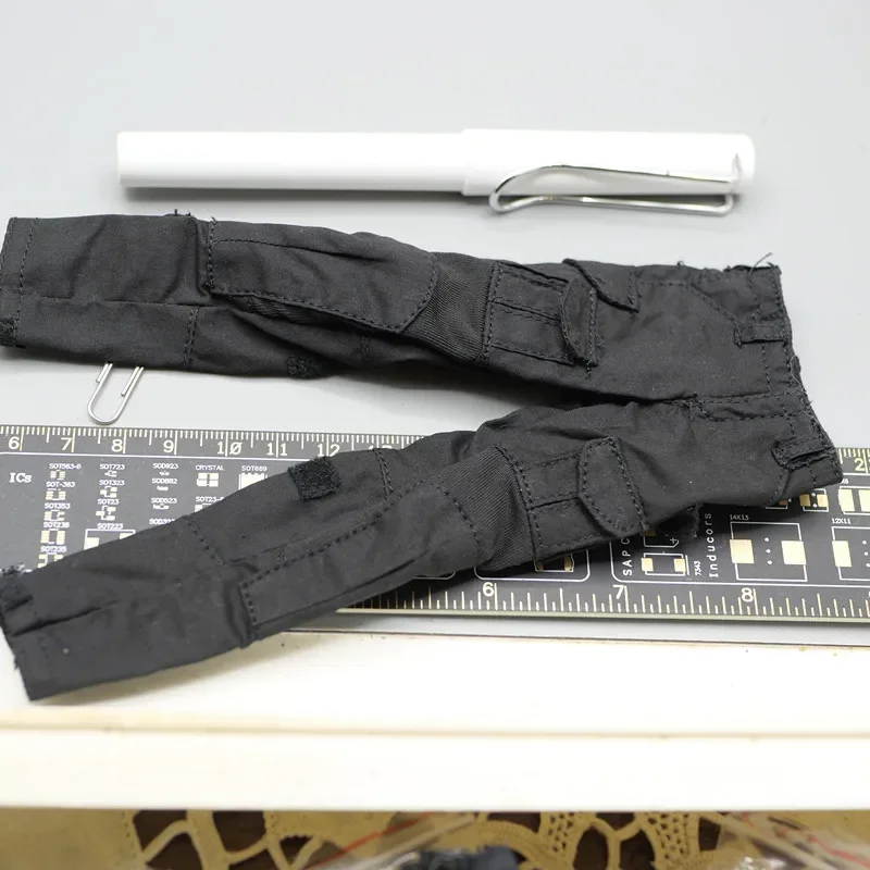 

FG096 1/6 Scale Soldier Black Pants Model for12'' Female Combat Uniform