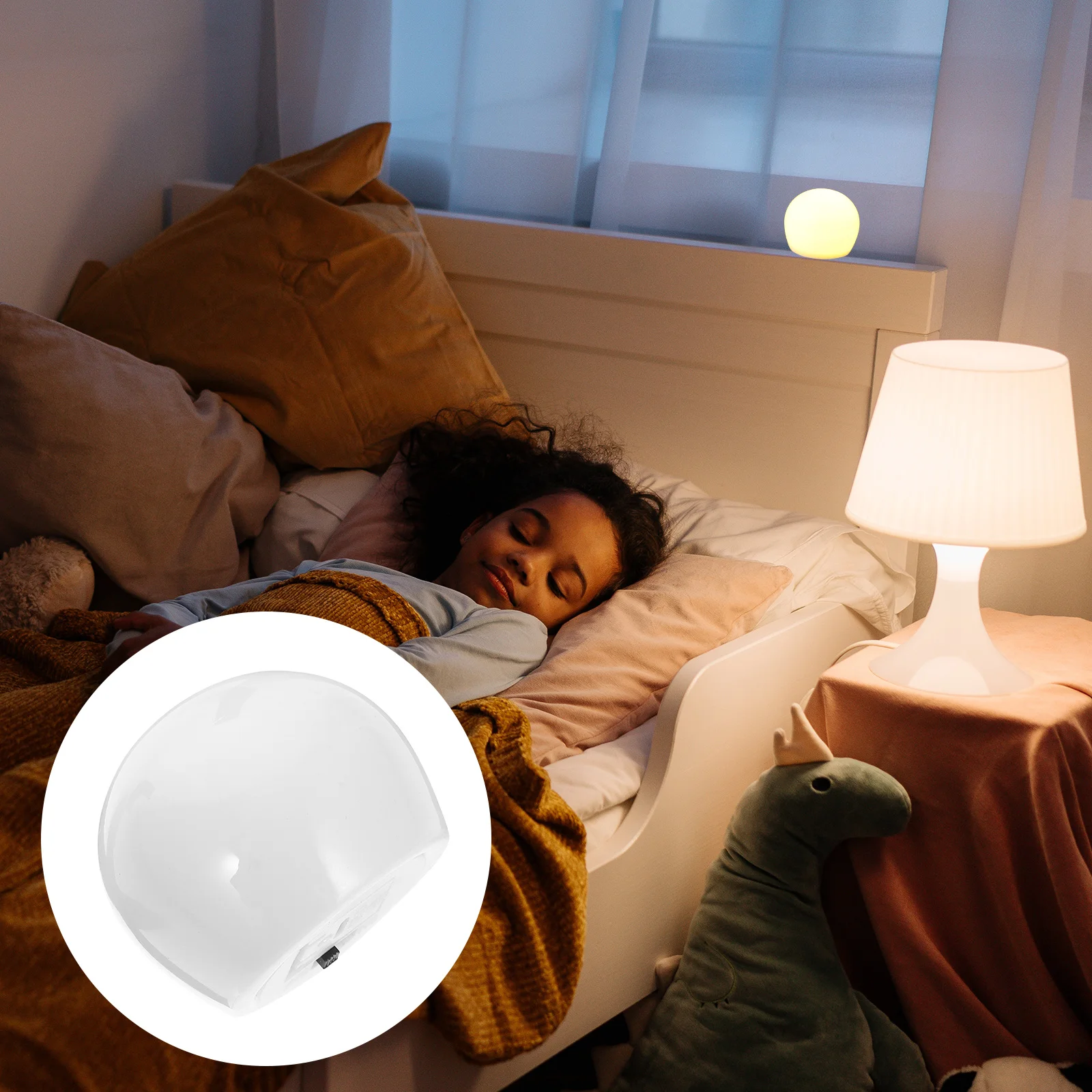 

Pearl Light Ceramic Night Light Bedside Lamp Decorative Night Lamp for Bedroom