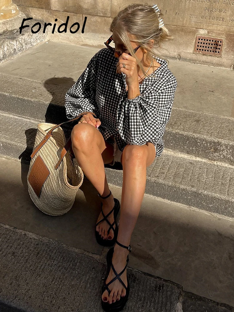 

Женская блузка с принтом в клетку, на пуговицах