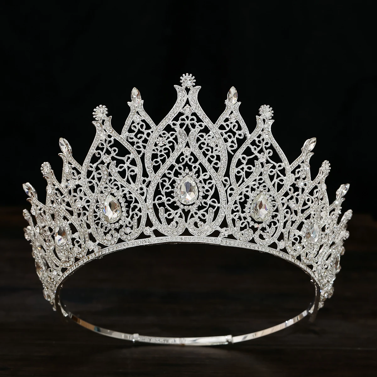 Corona nera, corona nuziale, tiara di cristallo alto, corona reale, tiare da sposa, corona da festa, tiara nuziale - Italia