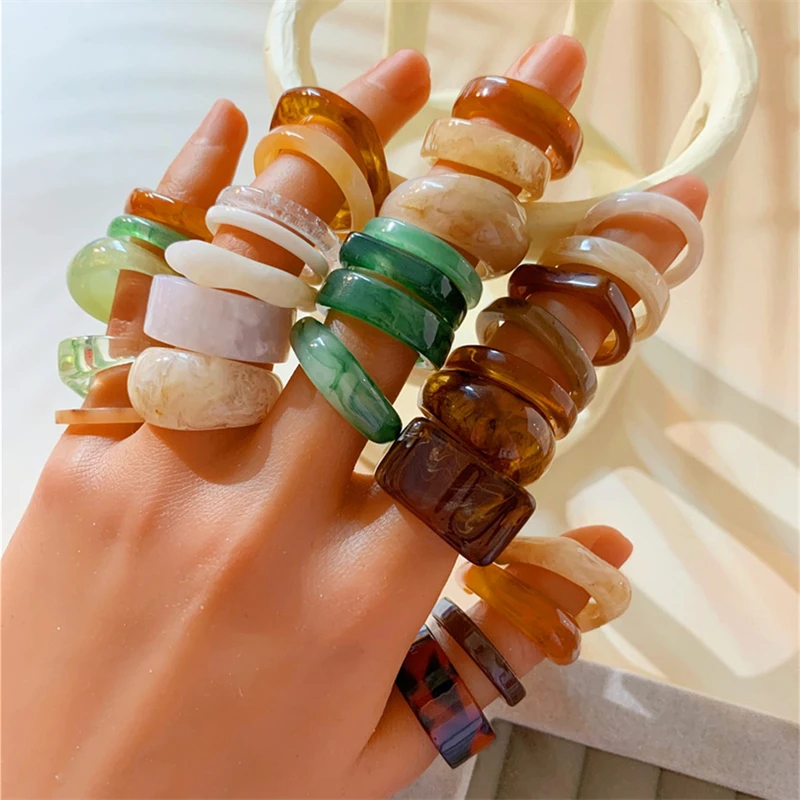 Bohemian retro acrylic resin ring combination set 30 piece For women personalized halo dyed dopamine wide face stacked ring