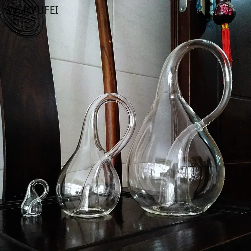 Four-dimensional Space Will Always Be Filled with Water-free Klein Bottle Model Creative Transparent Glass Home Magic Decoration 3