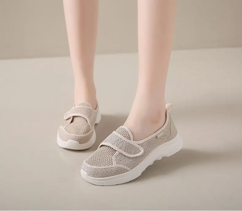 Women Walking Shoes Mesh Light Fitness Loafer Summer Spring Sports Outdoor Mother Girls Flats Breathable Sneakers Big Size 35-42