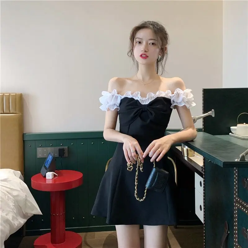 

Dress Autumn New Women's Sexy Appear Thin Waist Retraction Sling Fold Wrap Arm Short Skirt Pure Desire