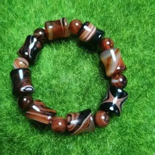 

Natural Silk Wrapped Agate Bamboo Bracelet with Separated Beads.Men's and Women's Bracelets Are Rising Fashionable and Versatile
