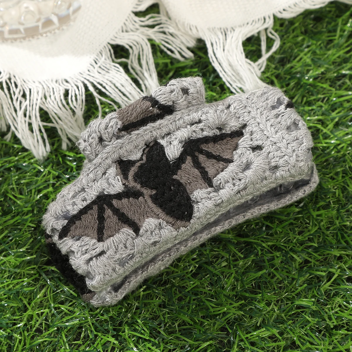 Halloween Crochet Hair Claw Bat Cute Ponytail Hairpin Hair Crab For Women Festival Gift Hair Accessories Hair Claw Clip Headwear