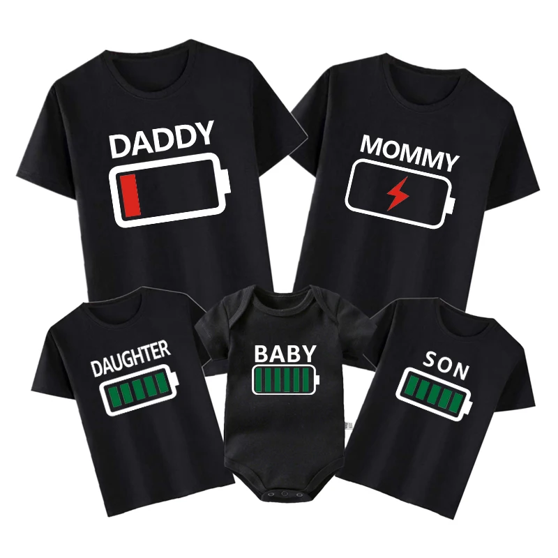 Family Matching Clothes Outfit Funny Battery Clothes Dad Mom Brother Sister T-shirt Family Look Daddy Mommy Me Baby Boy Girl Tee 2