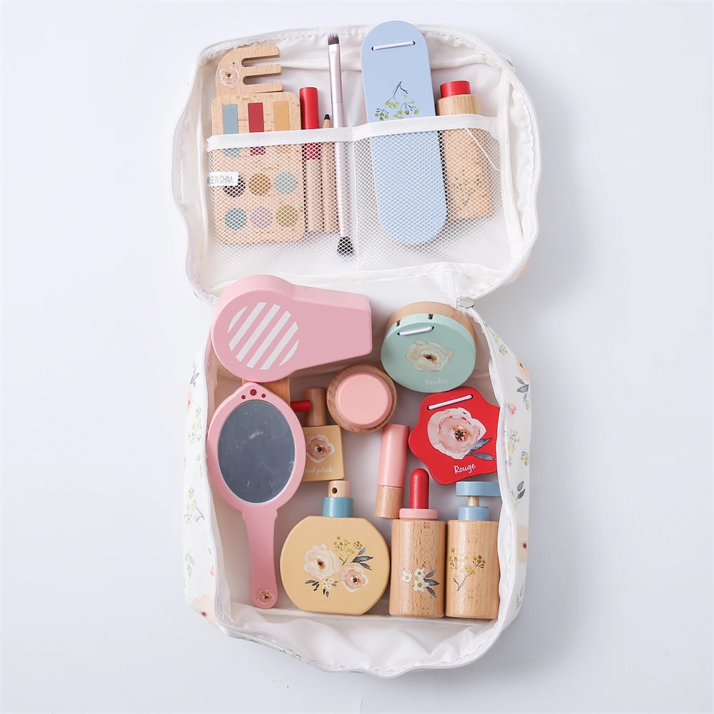 Baby Wooden Pretend Play Makeup Toys Simulation Cosmetics Set Girls Play House Hairdressing Simulation Make Up Preschool Toys 4
