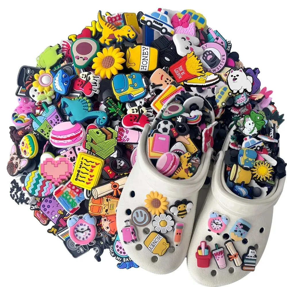 Shoe Charms 30/90pcs Random Pattern Set For Clogs Bag Bubble Slides Sandals PVC Shoe Decorations Beach Bag Accessories Gift