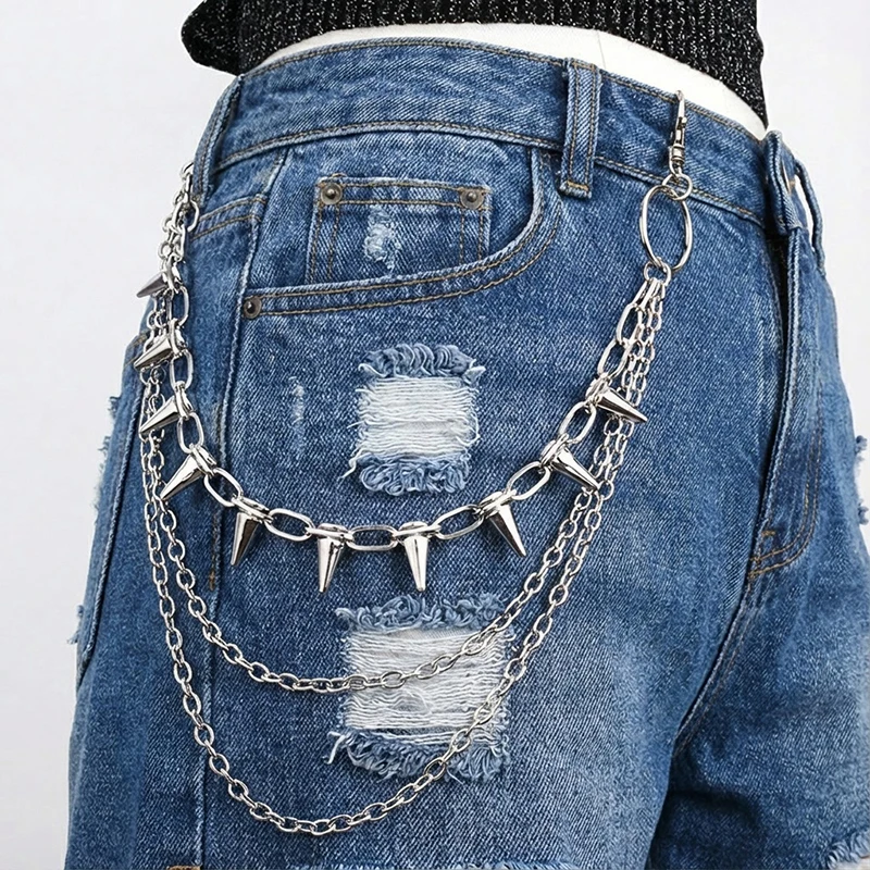 Spike Rivet Chain Style