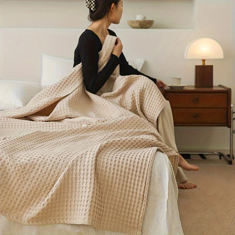 Plain Waffle, high-grade cotton edge, 200 * 230/150 * 200cm two sizes, high-grade cotton towel, soft breathable and light 5