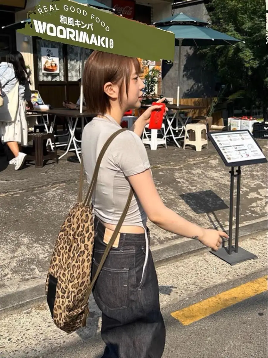 Fashionable And Sexy Leopard Pattern Drawstring Backpack Women's Bag Lightweight Academy Style Backpack New Portable Women's Bag