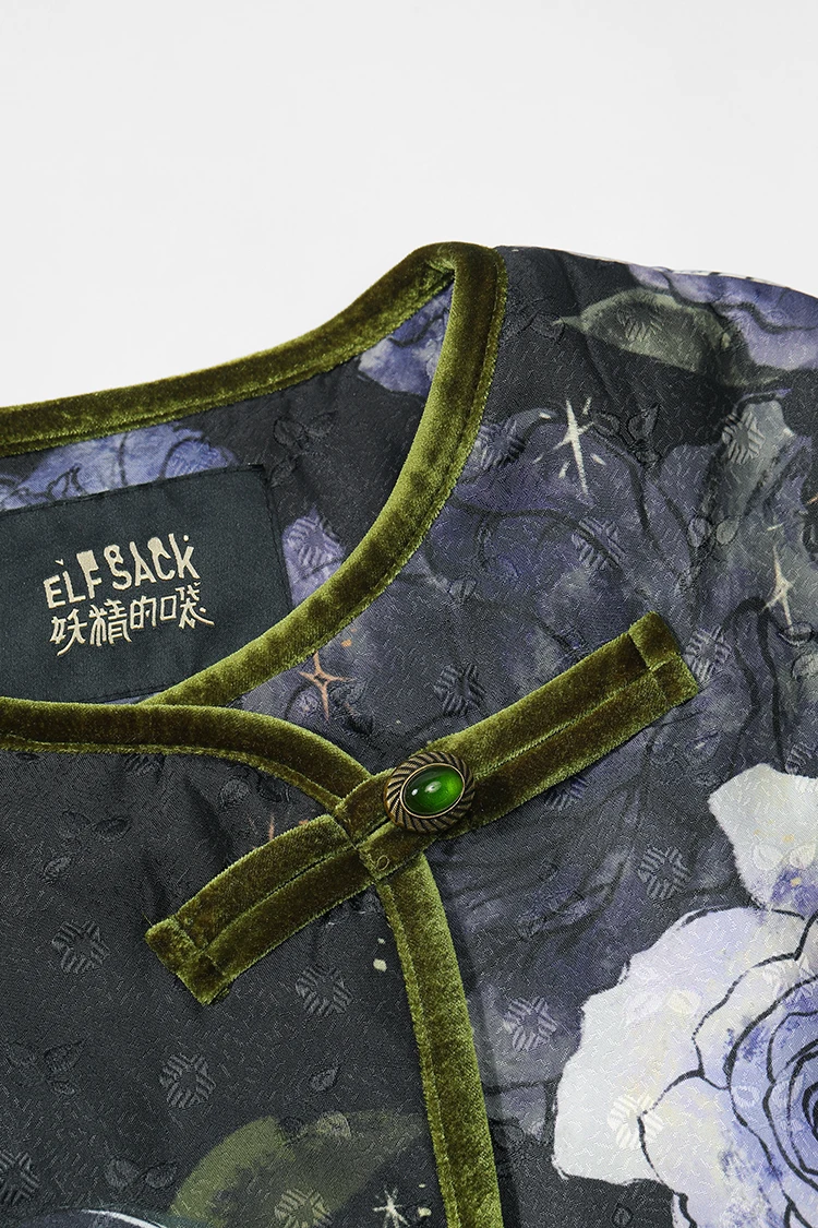 ELFSACK 2025 Winter New Arrivals Y2K Exquisite Retro Floral Graphic Chinese Style Button Coat For Women