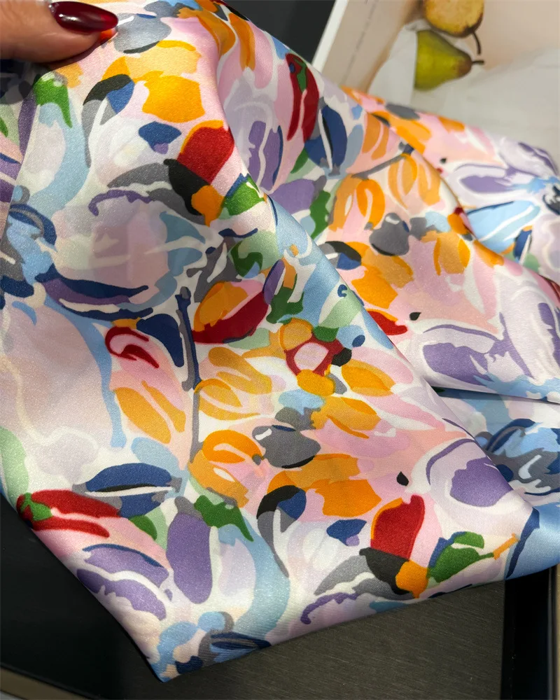 70*70cm Design Druck Schal Frauen Silk Schals Bandana Hijab Halstuch Schal Kopftuch Haarband Foulard Luxus – Detail 9