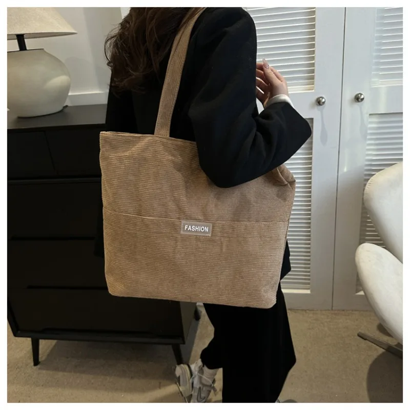 

Large-capacity Shoulder Bag Corduroy Casual New Literary Simple Solid Color Shoulder Bag Winter Forest Armpit Tote Shoulder Bag