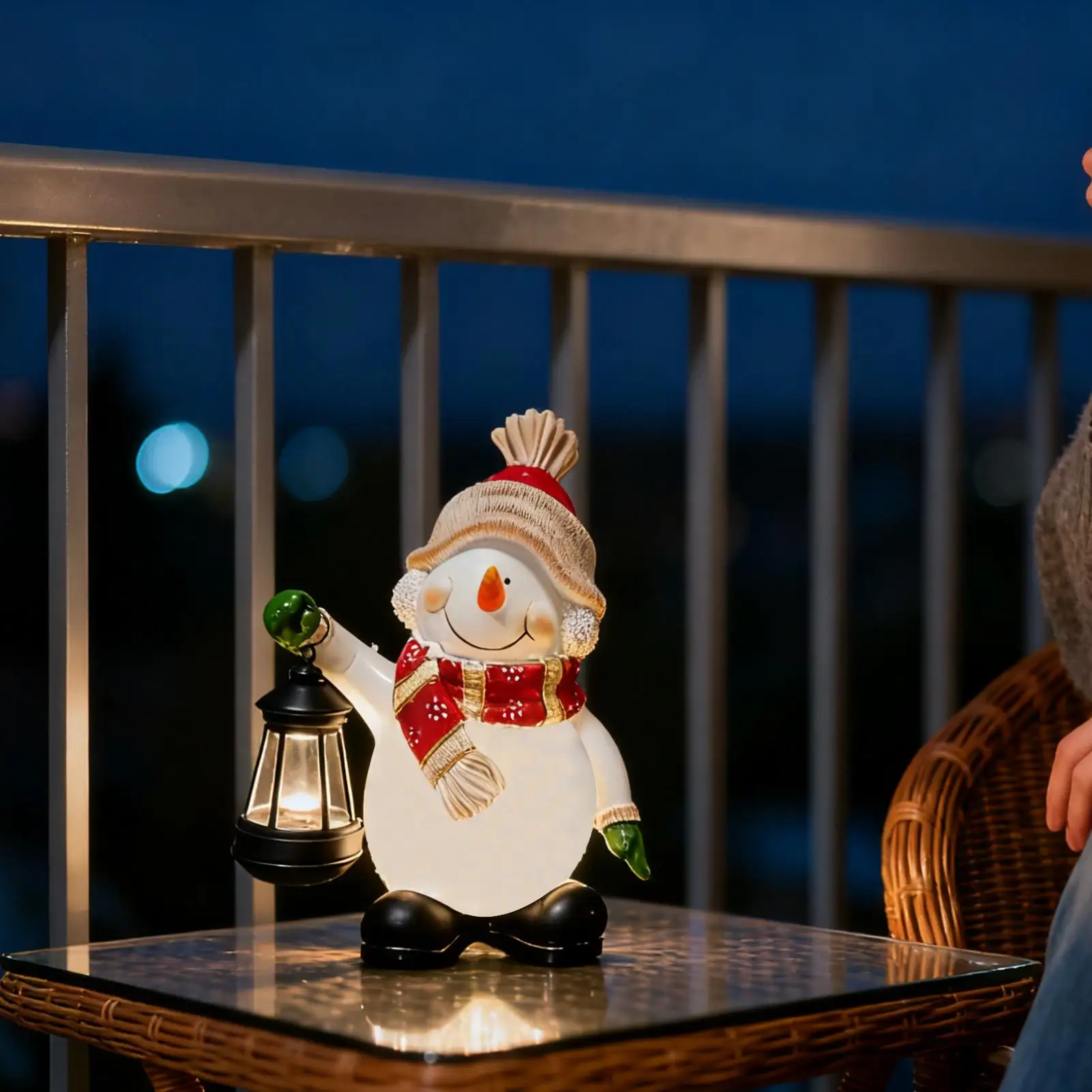 Snowman Decor Festive Resin Solar Light Holiday Garden Decor For Holiday Home Party Workplace Backyard Patio Festival Garden