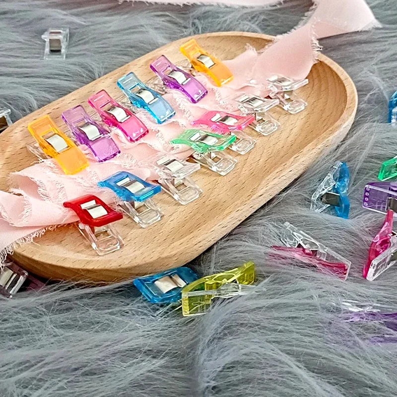50PCS 재봉 클립 다색 클립 다목적 플라스틱 공예 뜨개질 니트 안전 의상 클립 색상 가장자리 클립 종이