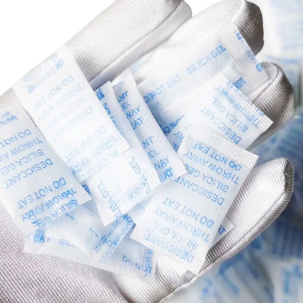50/100pcs bags non-toxic silicone bag desiccant moisture-proof kitchen room life dehumidifier accessories moisture absor 2