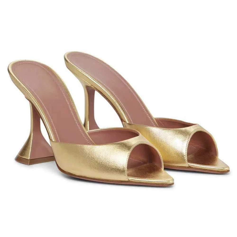 

2021 new pointed fish mouth sandals fashionable pink women's shoes wine glasses with golden slippers women