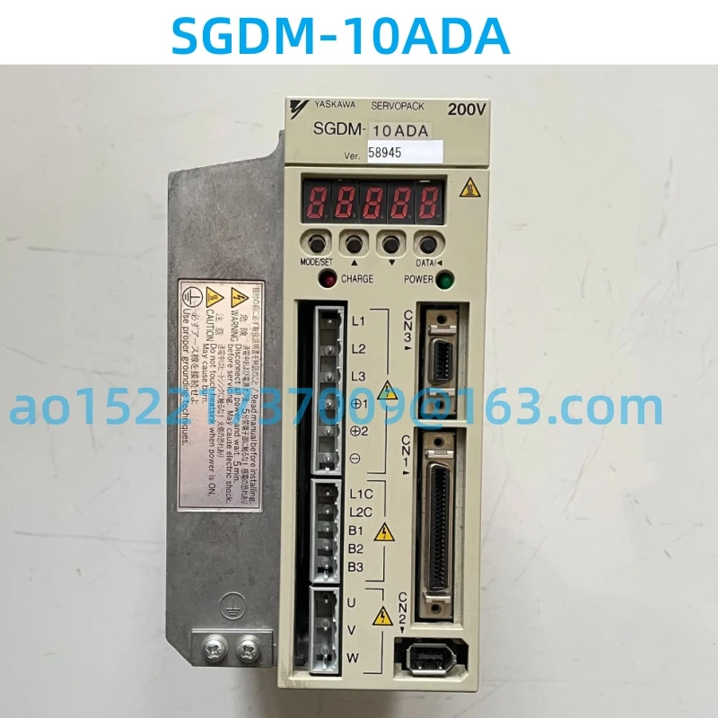 

Original Second-hand 9-layer new test is 100% OK AC servo drive SGDM-10ADA AC-OUTPUT 3PH 0-230V 0-300Hz 7.6A 1.0kW