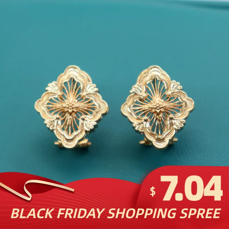 

Fashion Geometric Rhombus Autumn and Winter Earrings Cold Style Temperament French Hollow Brushed Four Leaf Clover Ear Stud