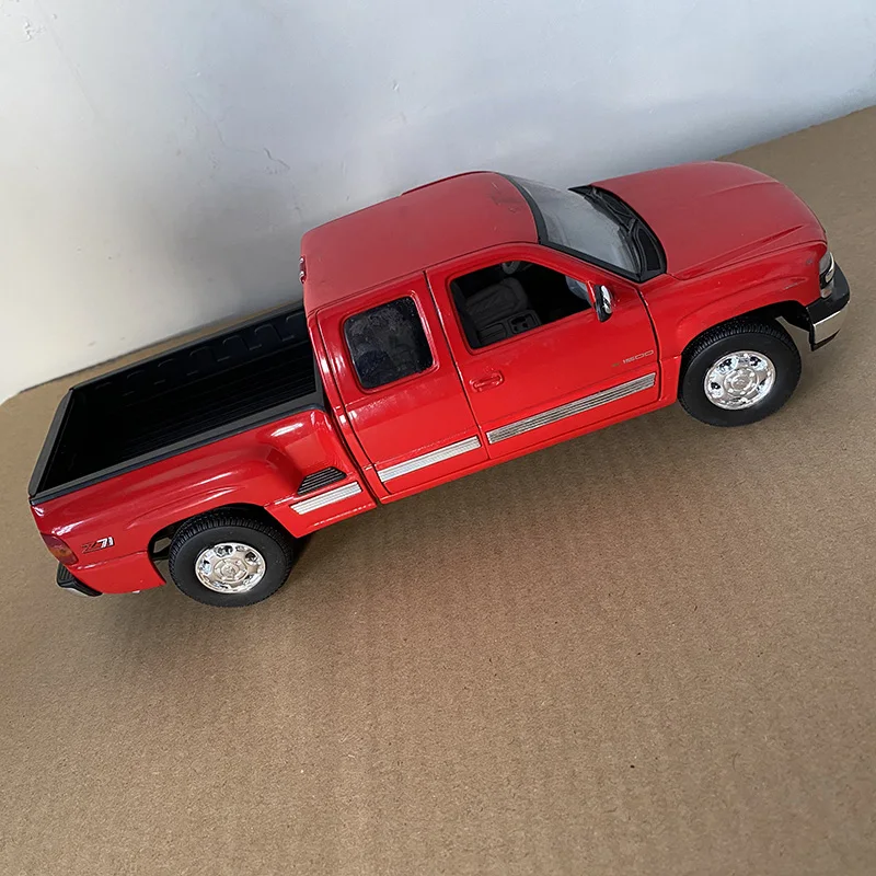 ダイキャストカー　 CHEVROLET 1/18 Amazon | 1965シボレー コルベット ダイキャストミニカー (1/18