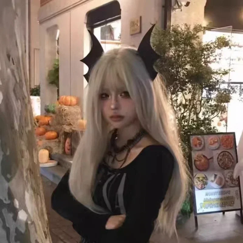 Minimalistische Gothic-Haarspangen, kleine Fledermausflügel, seitliche Clips, Kamm, schwarze Haarnadeln für Frauen, Cosplay, Halloween, Kostüm, Haar-Accessoires – Detail 6