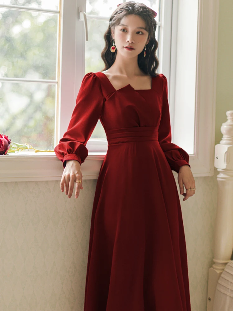 

Autumn And Winter New French Red Waist Slim Dress Women's Toast Bride Engagement Dress Can Be Worn At Ordinary Times