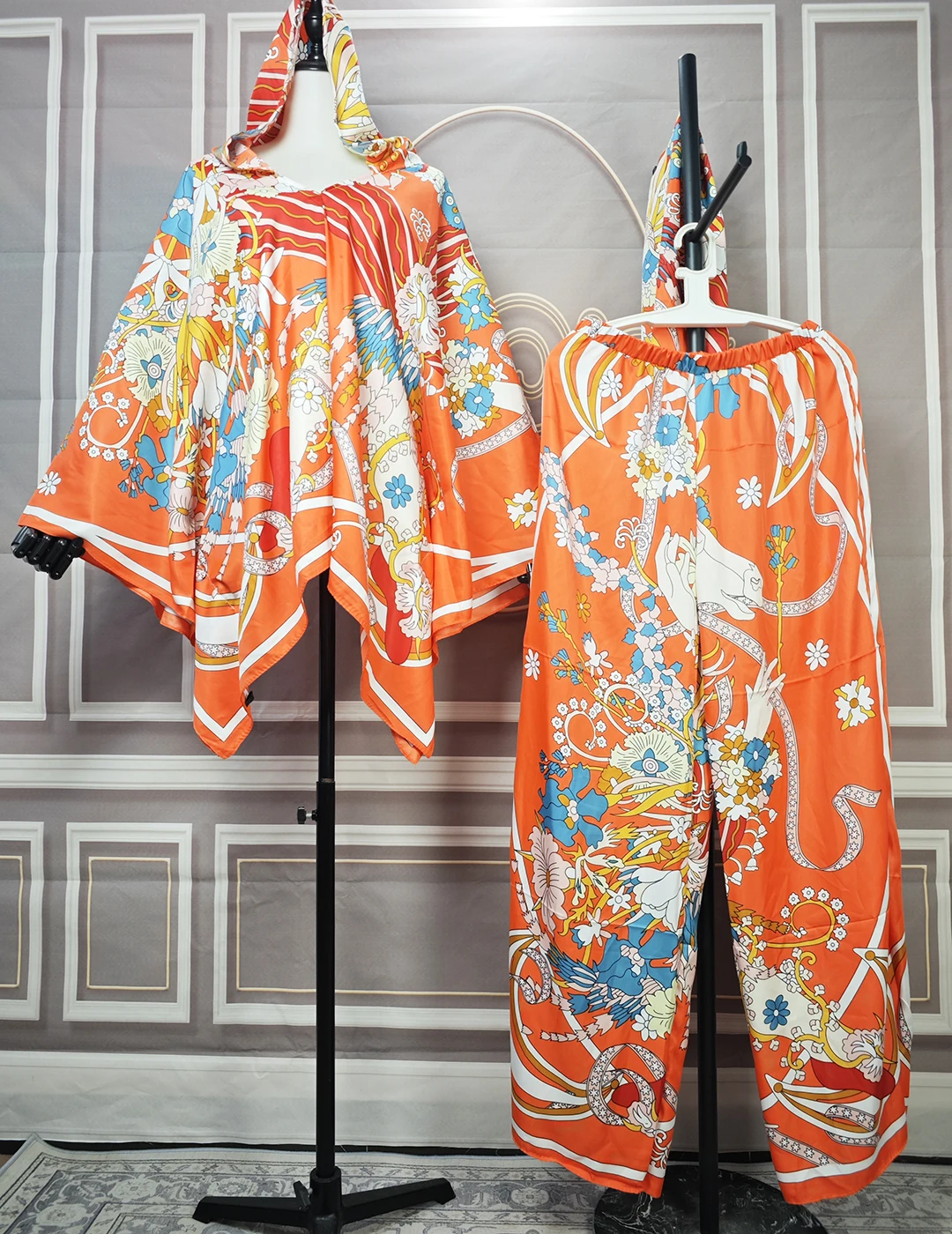 African Women Beautiful Printed Silk Hooded Loose Blouse +Pants New Fashion Summer Muslim Ramdan Two Pieces Set For Holiday