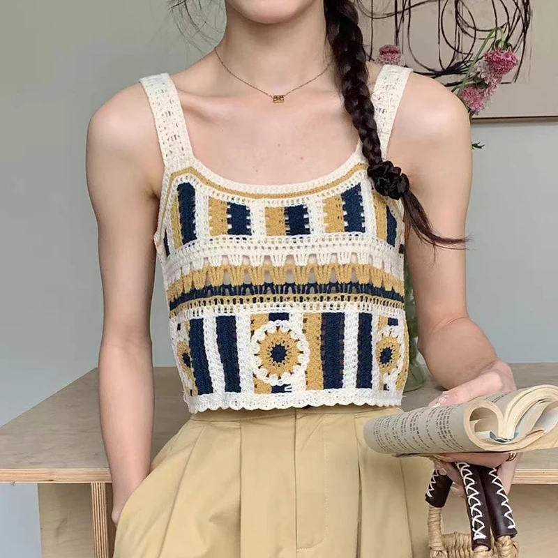 Granny Square Crochet Cami Top Open Knit Sleeveless Square Neck Crop Top Women's Summer Fairycore Cottagecore Boho Beach Outfit