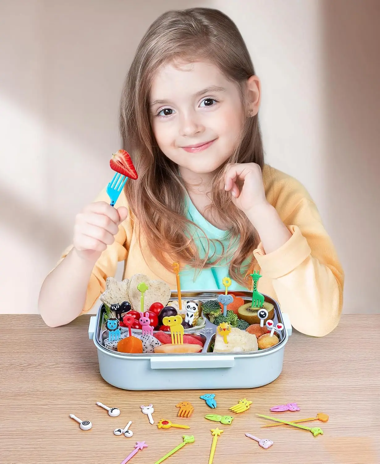 Description Picture 2 of itemCute Mini Food Picks Children Animal Toddler Cartoon Snack Cake Dessert Food Fruit Forks With Cutter Silicone Lunch Box Dividers