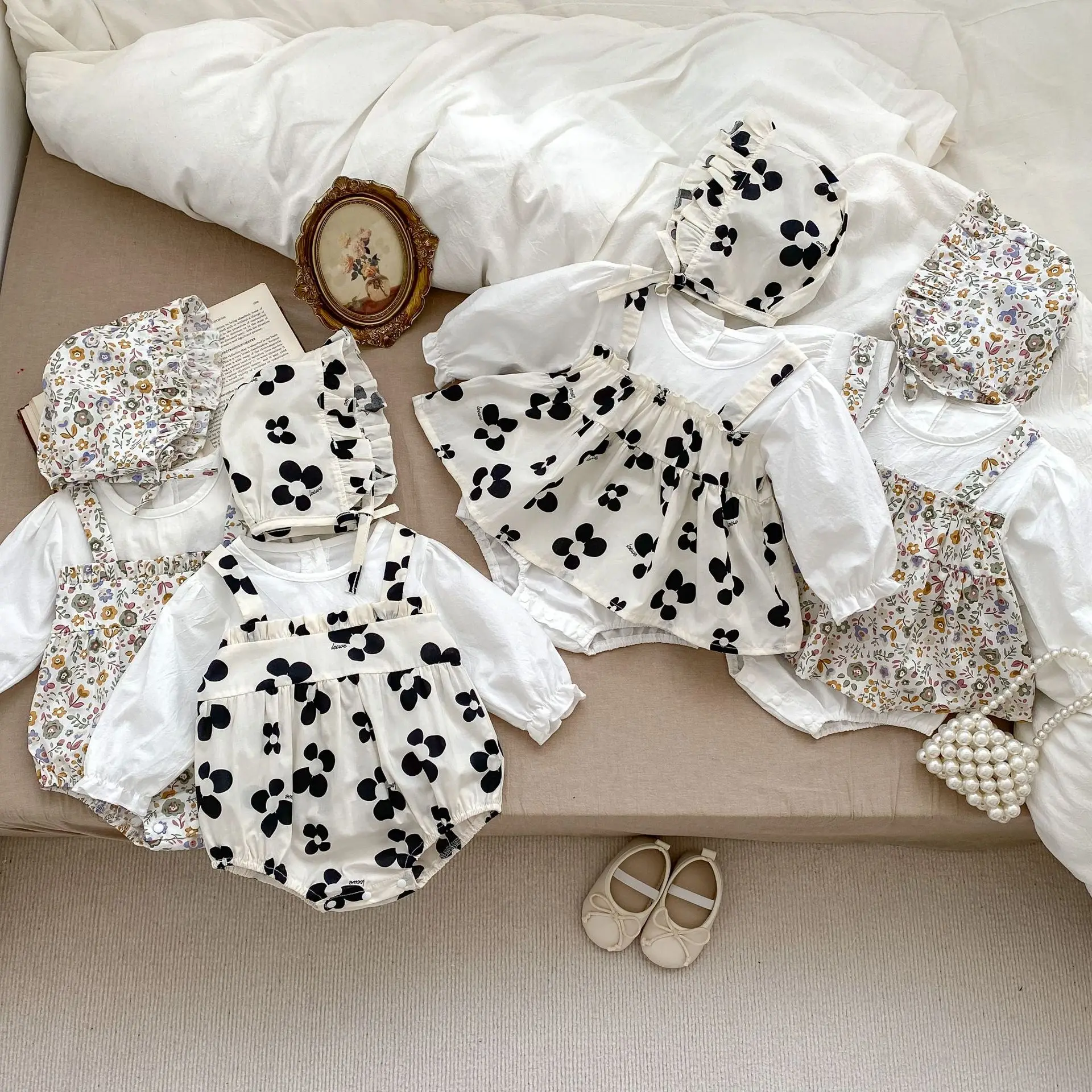 

Ins Autumn Baby Girls Floral Long Sleeve Bodysuit Cotton Newborn Fake Two Flower Dress Jumpsuit+Cap Infant Outfits