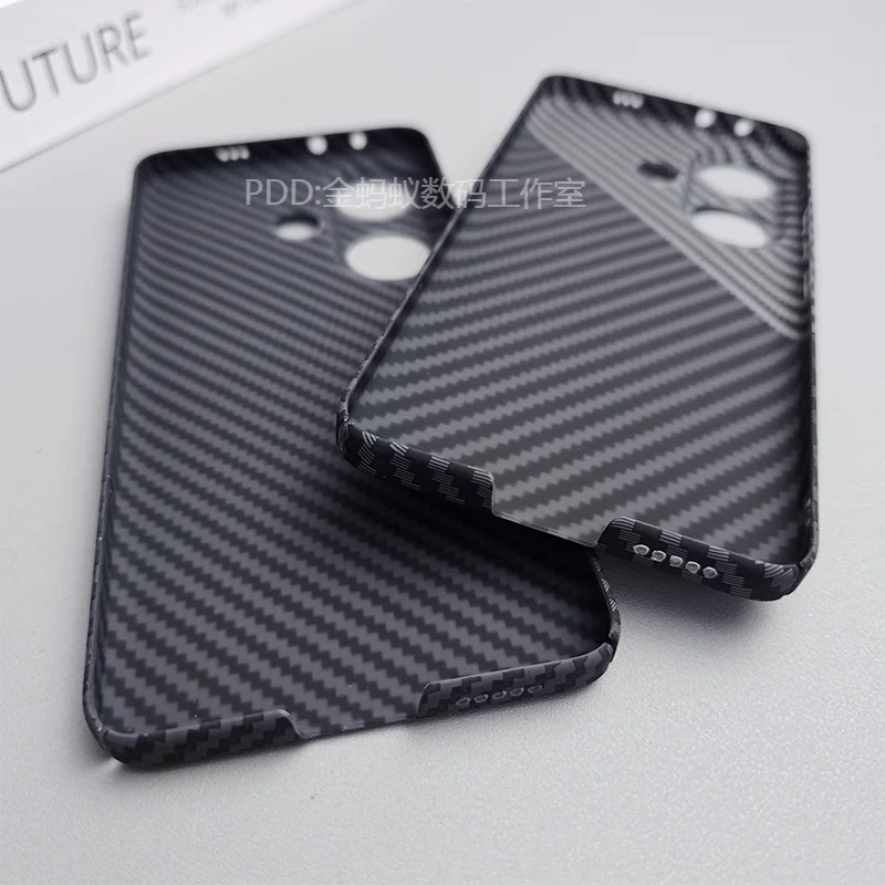 Sleek Carbon Fiber Matte Hard Cover - Ultra Thin, Shockproof Protection