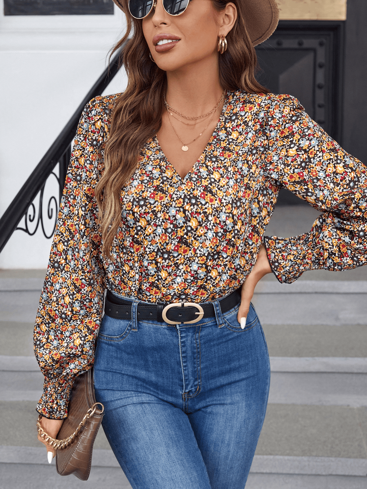 Women's Floral Print Casual V-Neck Long-Sleeve Pullover Shirt Top Elegant Garden Theme Loose Fit Office Wear