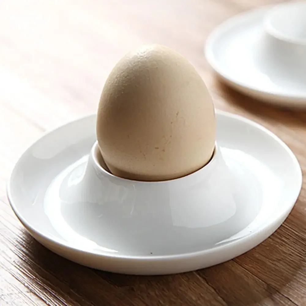 Breakfast Egg Stand Storage Rack PP Egg Holder Christmas Table Home Decoration Nordic Ceramic Eggs Goblet Kitchen Accessories