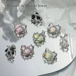 -Love in Thorns- Niche Design Nail Ornaments Sharp Brambles Locking Heart Jewelry 3D Dazzling Crystal Metal Adorn Charms 404Nail