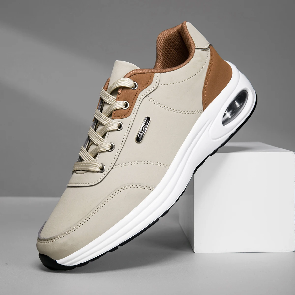 Nouvelles chaussures pour hommes printemps automne chaussures de marche imperméables amorti antidérapant chaussures de sport en cuir décontractées pour hommes chaussures de Tennis pour hommes