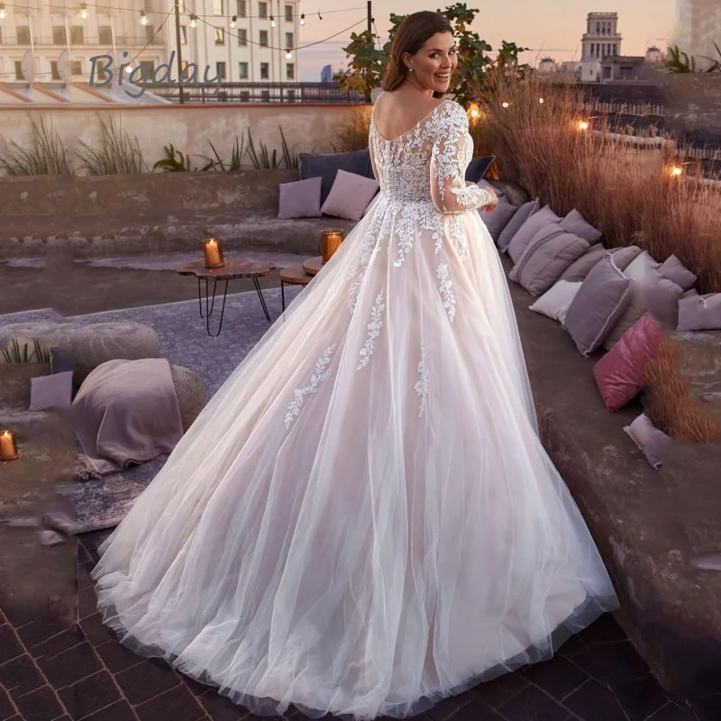 Elegant V-Neck Wedding Dresses Plus Size Lace Long Sleeve Women White Open Back Bridal Gown Train Vestidos De Novia Customized 2