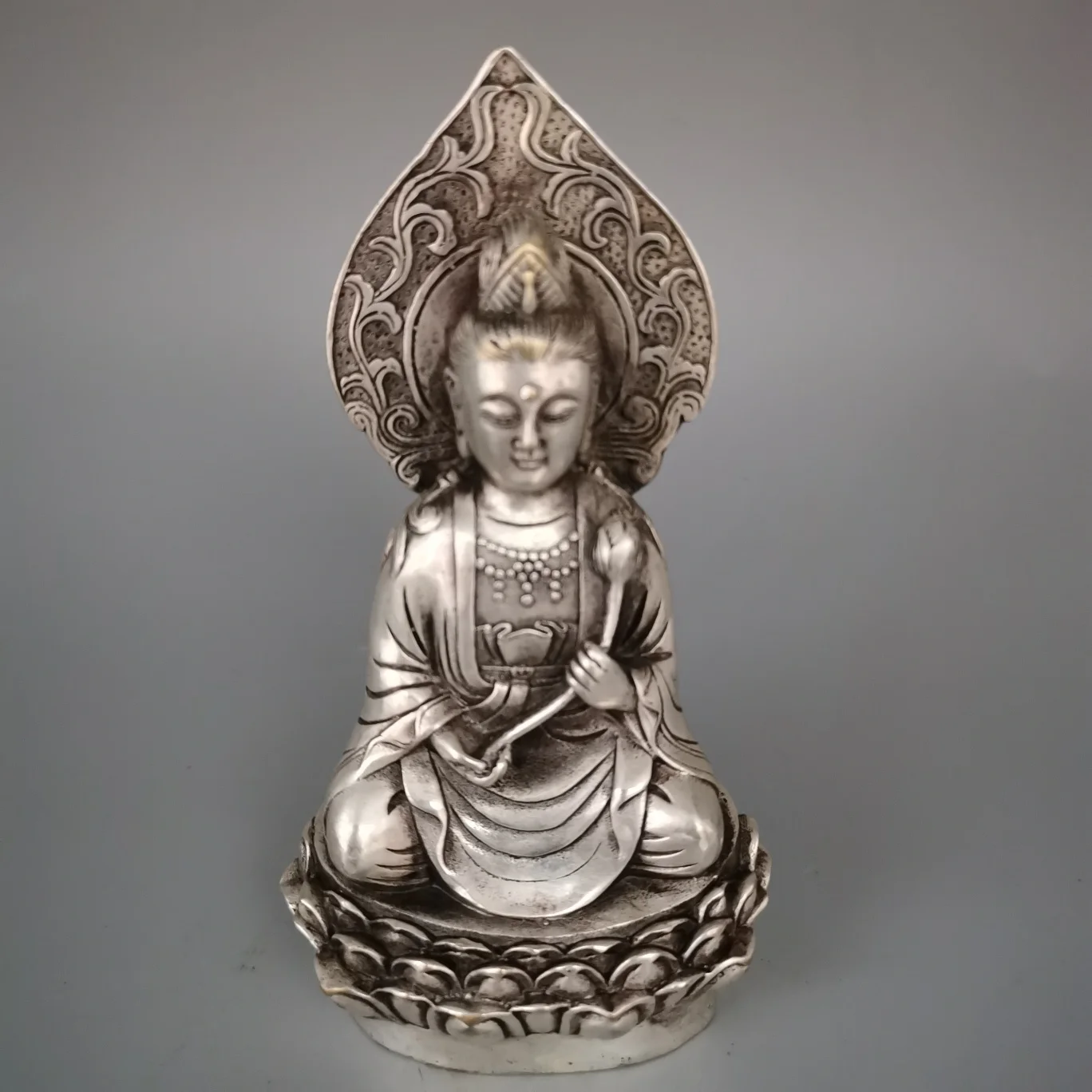 

Collect Chinese Elaboration Cupronickel Auspicious“ Guanyin Buddha”Statue Metal Crafts Home Decoration#2