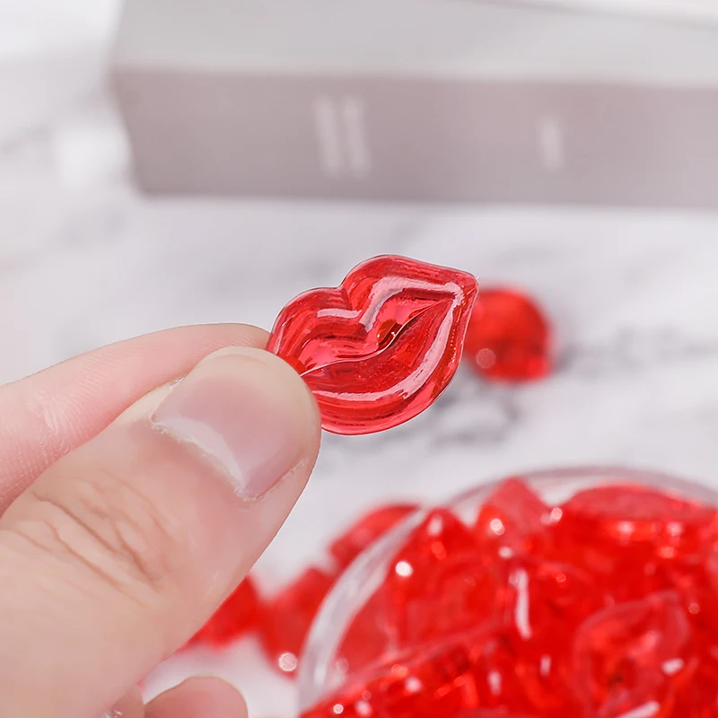 10/30/50 Stück rot rosa klar Acryl herzförmige Kunststoff Edelstein rote Lippen Hochzeit Valentinstag Tischdekoration Vasenfüllung – Detail 7
