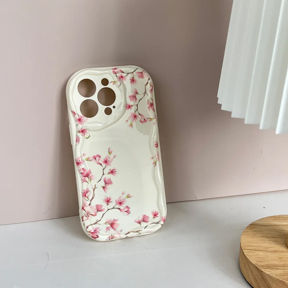 Flower Cream Wavy Edge Phone Case Cover