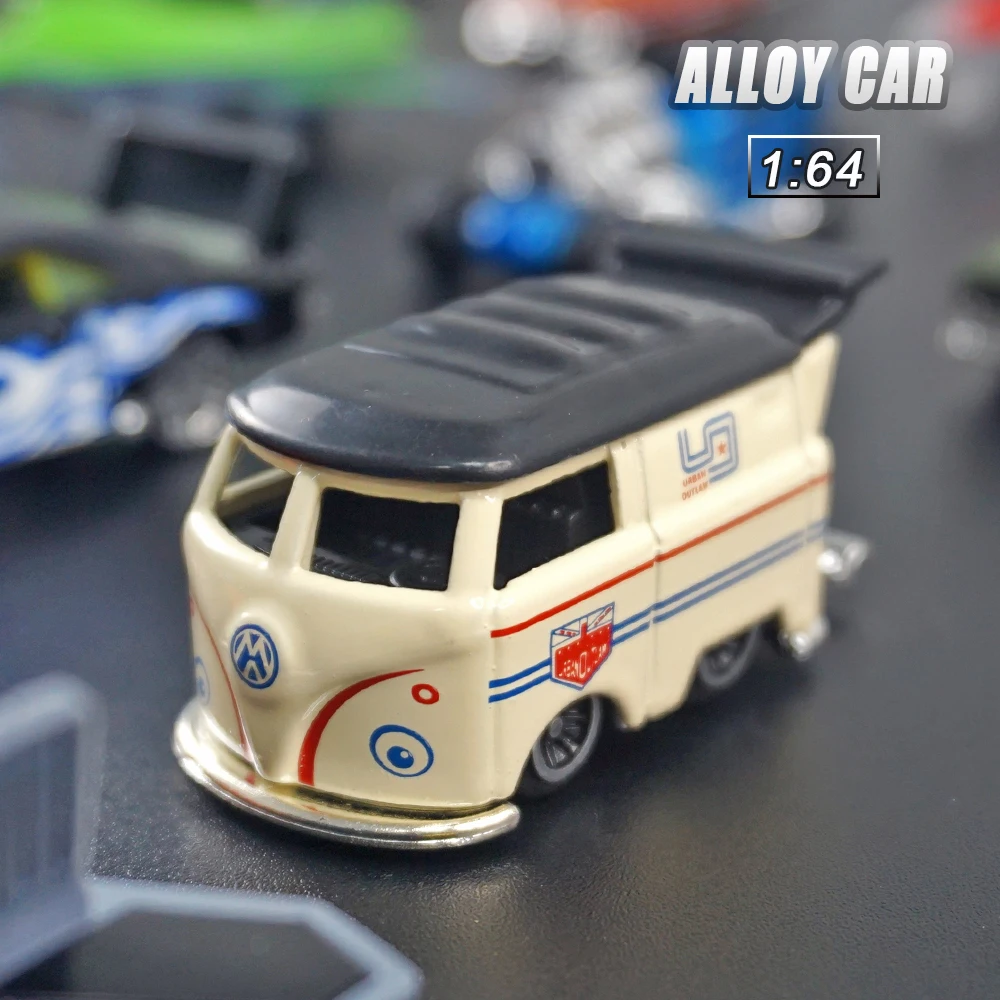 1:64 City Alloy Sports Car Vintage Bridge Mini Racing Collection Slide Vehicle Toy Diecast Model Boy Kids Toys Car Birthday Gift
