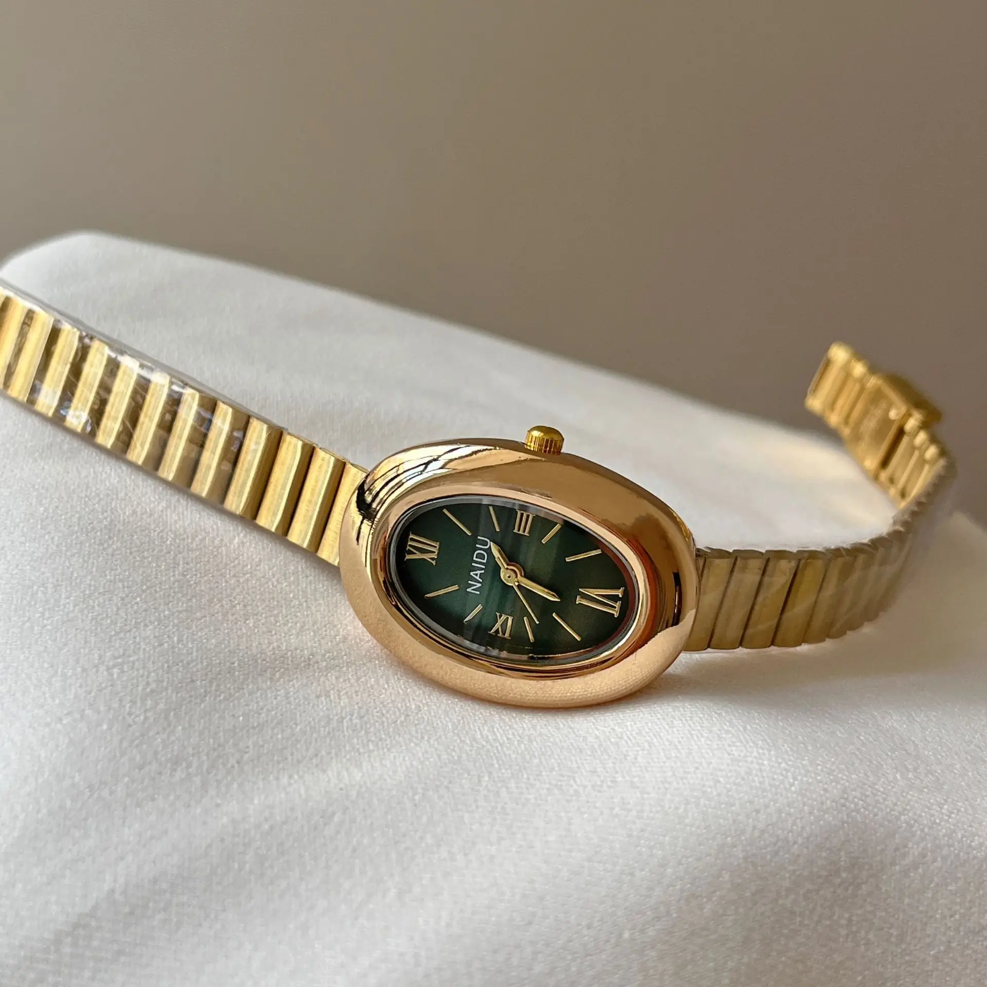 Gold Green