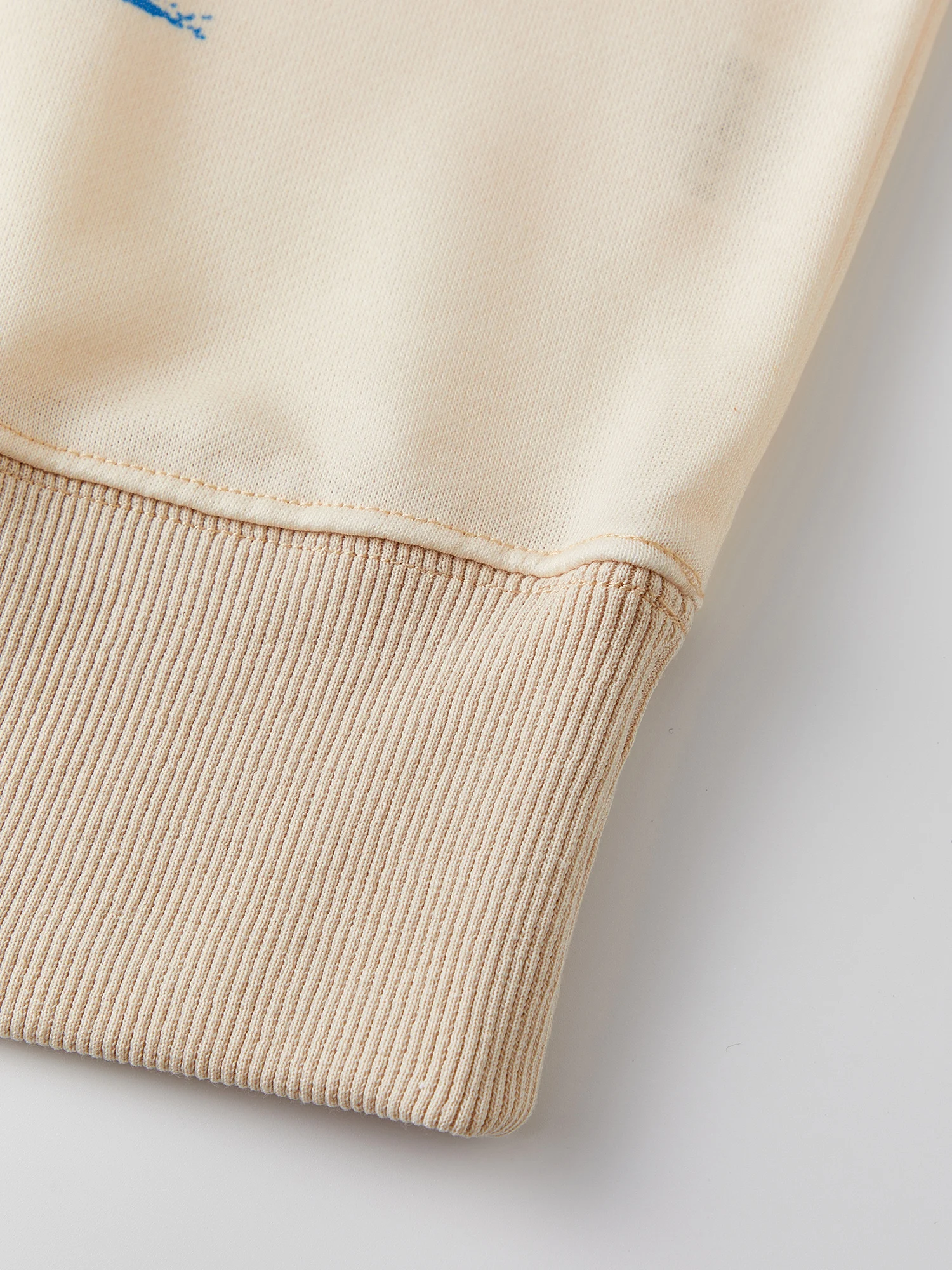 Women s Winter Oversized Hoodie with Bear Print and Fleece Lining Warm Pullover Sweatshirt Casual Long Sleeve Tops