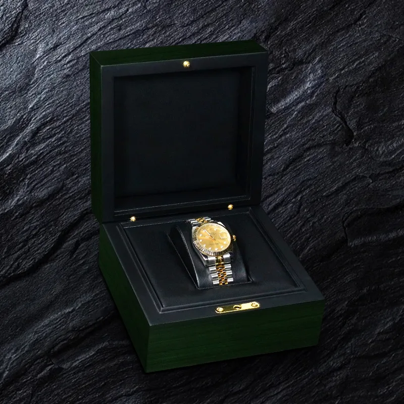 

Manufacturer Stock Wholesale Luxury Watch Green Wooden Packaging Box Storage Display Box Piano Lacquer Gift Box Customized Watch