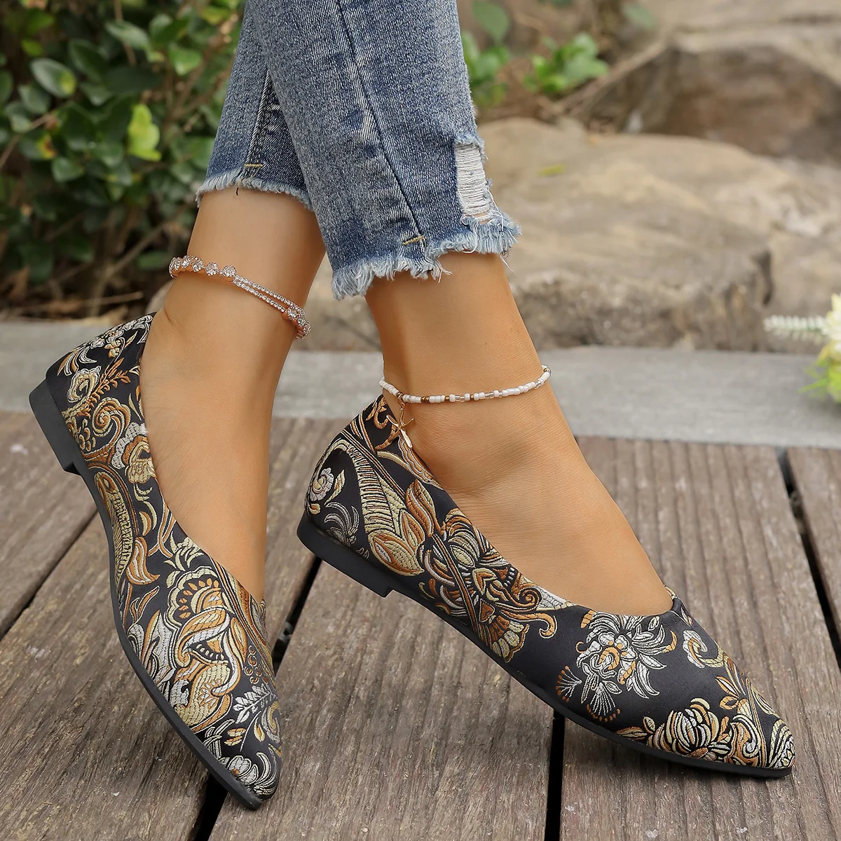 Spring Autumn Pointed Comfortable Anti Slip Casual Flat Shoes Fashionable New Style Elegant Sexy Plus Size Work Shoes for Women