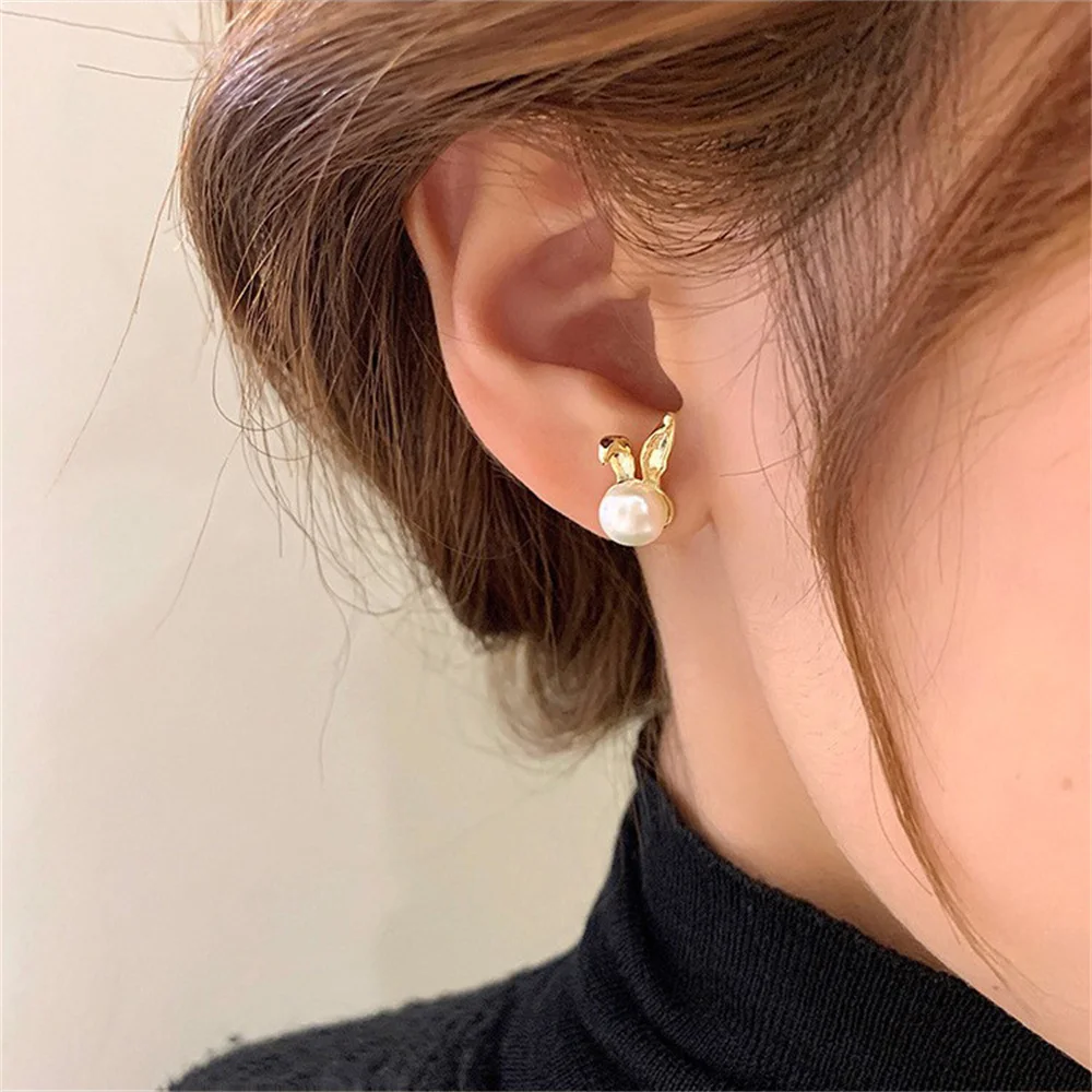 Vintage Gold Color Rabbit Pearl Stud Earrings For Women